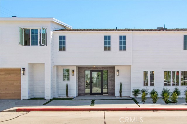 1103 Balboa Avenue, Newport Beach CA: https://media.crmls.org/medias/e9485278-d3b3-4343-affa-891465ec0495.jpg
