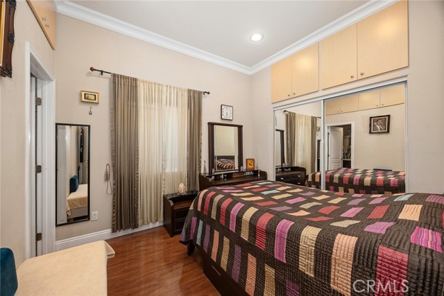 Detail Gallery Image 42 of 63 For 10610 Oak Tree Way, Sunland,  CA 91040 - 5 Beds | 4 Baths