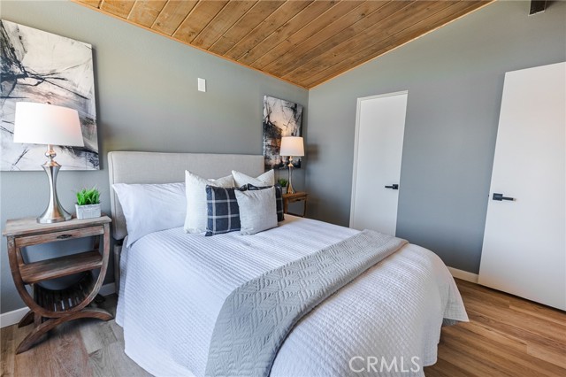 5835 Los Santos Way, Buena Park CA: https://media.crmls.org/medias/e9496673-47b7-4bb7-b131-fa5033c493a6.jpg