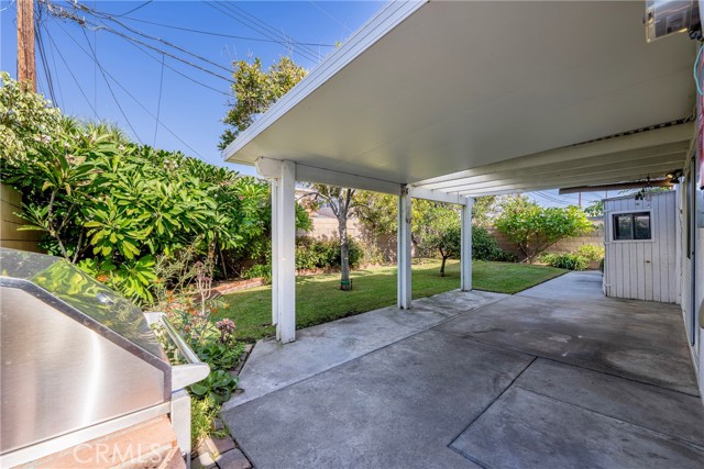 14673 Hawes Street photo 43