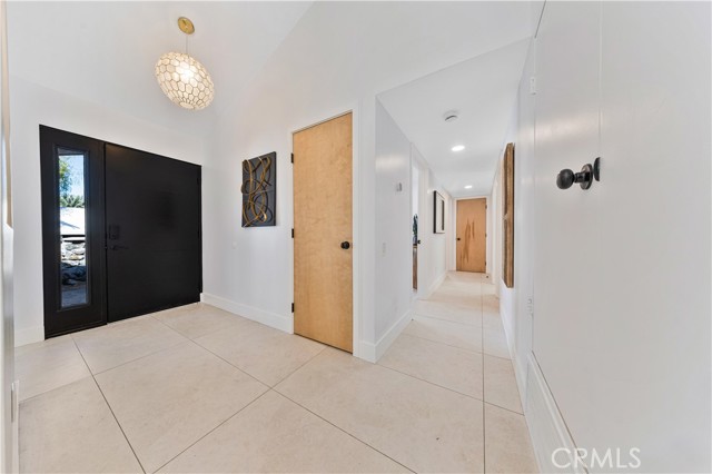 Detail Gallery Image 4 of 30 For 1033 E via Escuela, Palm Springs,  CA 92262 - 3 Beds | 2 Baths