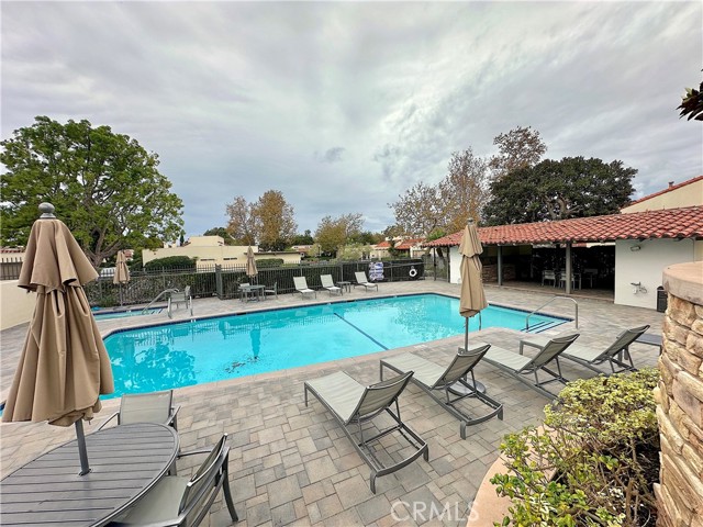 Detail Gallery Image 18 of 25 For 2316 Vista Hogar, Newport Beach,  CA 92660 - 3 Beds | 2 Baths