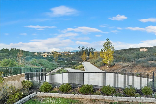 34762 Kingsnake, Murrieta CA: https://media.crmls.org/medias/e94bed75-9d4e-464b-9bd3-b85220bd4f5b.jpg