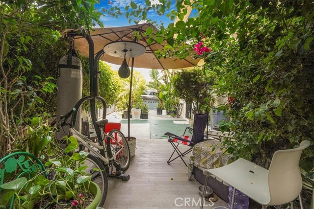 Detail Gallery Image 25 of 28 For 6904 Radford Ave #1,  North Hollywood,  CA 91605 - 2 Beds | 2 Baths