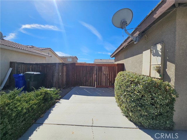 13433 Adler Street, Victorville, California 92392, 3 Bedrooms Bedrooms, ,2 BathroomsBathrooms,Residential,For Sale,13433 Adler Street,CRHD24191562