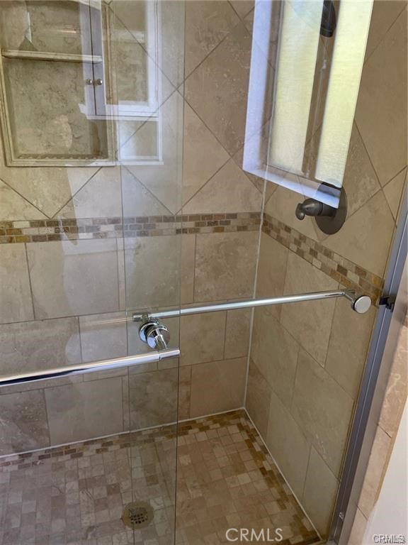 Detail Gallery Image 10 of 20 For 10001 Topanga Canyon Blvd #17,  Chatsworth,  CA 91311 - 3 Beds | 2/1 Baths