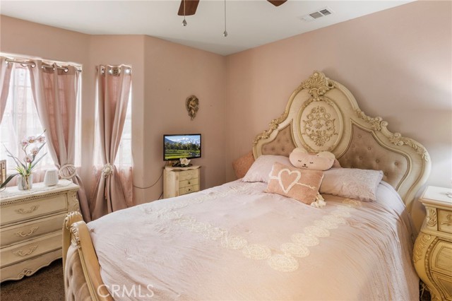 4950 N Treanor Avenue, Covina CA: https://media.crmls.org/medias/e94d2893-ba10-4b26-97bf-d1b502e48818.jpg