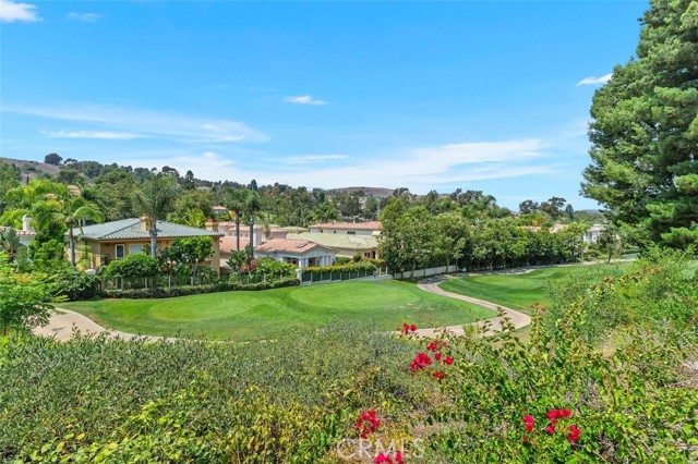 30431 Via Festivo, San Juan Capistrano CA: https://media.crmls.org/medias/e94d4802-a343-4e17-94d9-30ce6354b59d.jpg