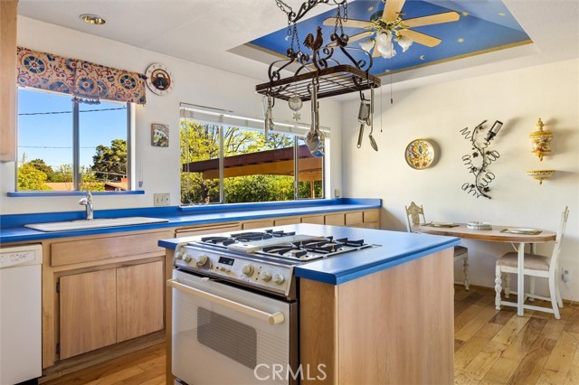 Detail Gallery Image 11 of 43 For 7650 Carmelita Ave, Atascadero,  CA 93422 - 4 Beds | 2 Baths