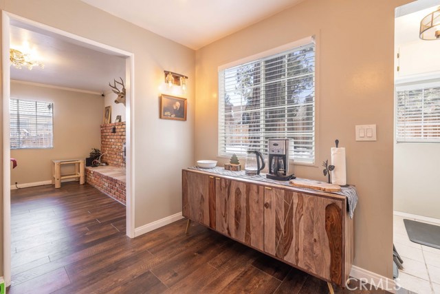 Detail Gallery Image 11 of 32 For 44582 Magnolia Ln, Sugarloaf,  CA 92386 - 3 Beds | 2 Baths