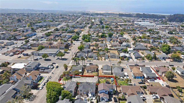 Detail Gallery Image 8 of 43 For 560 S 12th St, Grover Beach,  CA 93433 - 4 Beds | 2 Baths