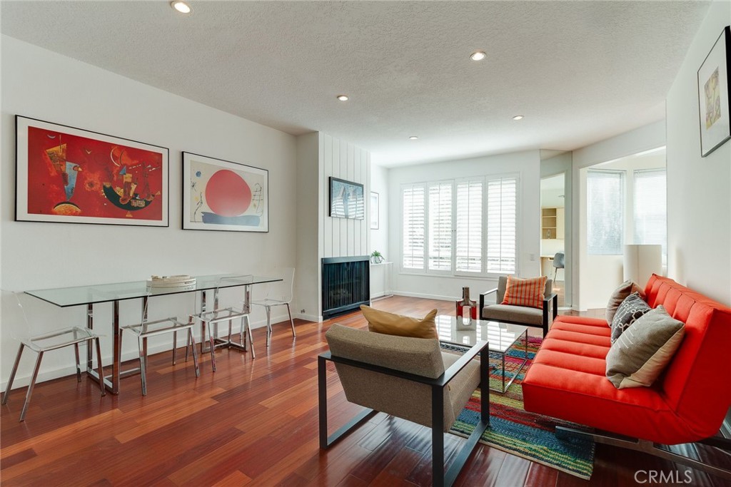 8960 Cynthia Street Unit 103