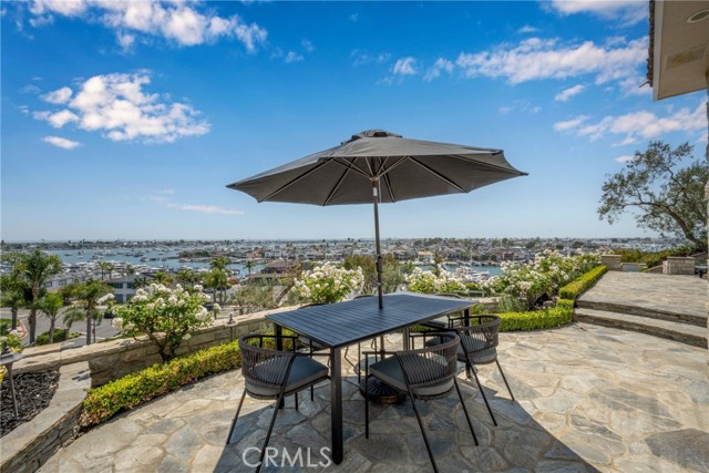 Detail Gallery Image 45 of 51 For 1541 Dolphin, Corona Del Mar,  CA 92625 - 3 Beds | 3/1 Baths