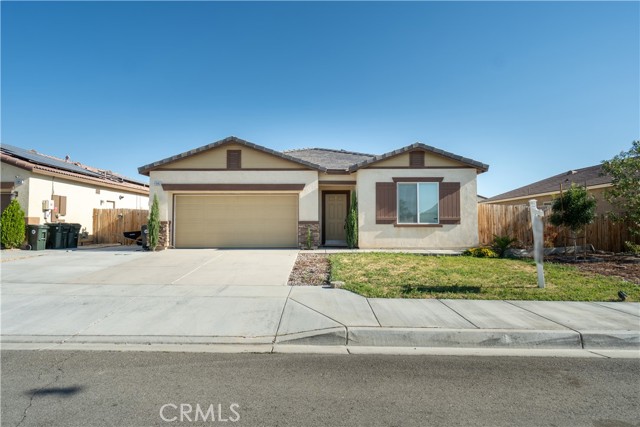 Detail Gallery Image 1 of 33 For 11943 Moss Creek Ct, Adelanto,  CA 92301 - 3 Beds | 2 Baths