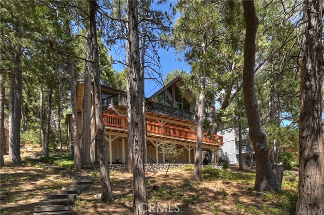 Detail Gallery Image 1 of 56 For 701 Zurich Dr, Lake Arrowhead,  CA 92352 - 3 Beds | 3 Baths