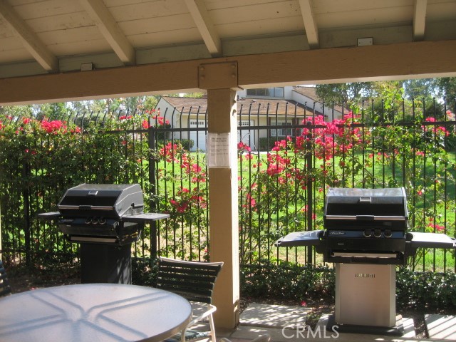 Detail Gallery Image 39 of 49 For 17361 Sandalwood, Irvine,  CA 92612 - 3 Beds | 2 Baths