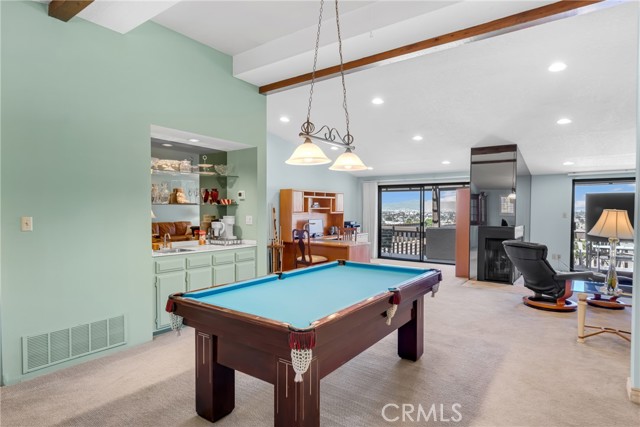 Detail Gallery Image 6 of 19 For 2298 Rose #403,  Signal Hill,  CA 90755 - 2 Beds | 2 Baths
