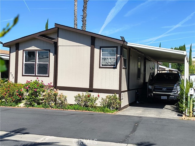 Detail Gallery Image 2 of 6 For 20401 Soledad Canyon Rd #223,  Canyon Country,  CA 91351 - 3 Beds | 2 Baths