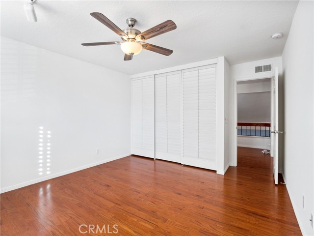 Image 40 of 75 For 24512 Skyridge Drive