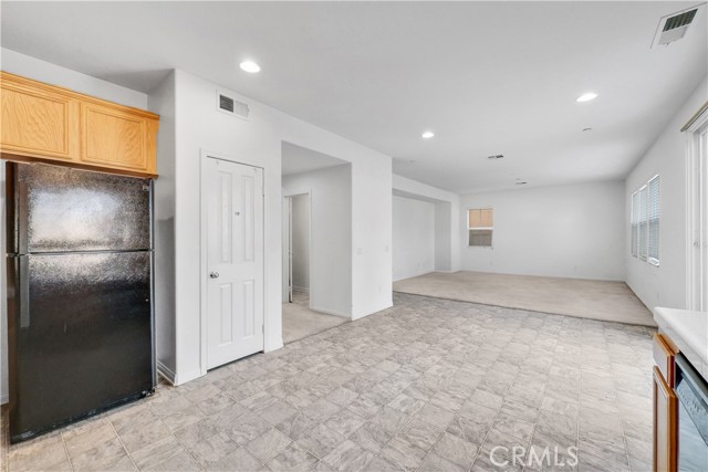 Detail Gallery Image 20 of 42 For 4563 Nicole Way, Riverside,  CA 92501 - 3 Beds | 2/1 Baths