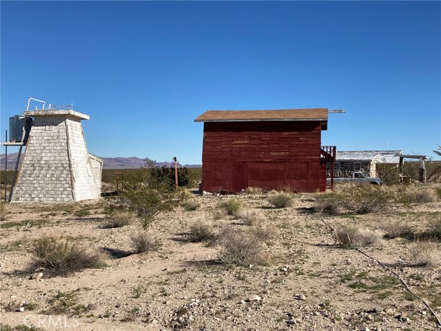 Detail Gallery Image 24 of 52 For 49700 Center Dr, Newberry Springs,  CA 92365 - – Beds | – Baths