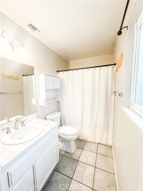 110 Judson Street, Redlands CA: https://media.crmls.org/medias/e956f5ad-ad57-44dd-a3f1-ab133dd6440c.jpg