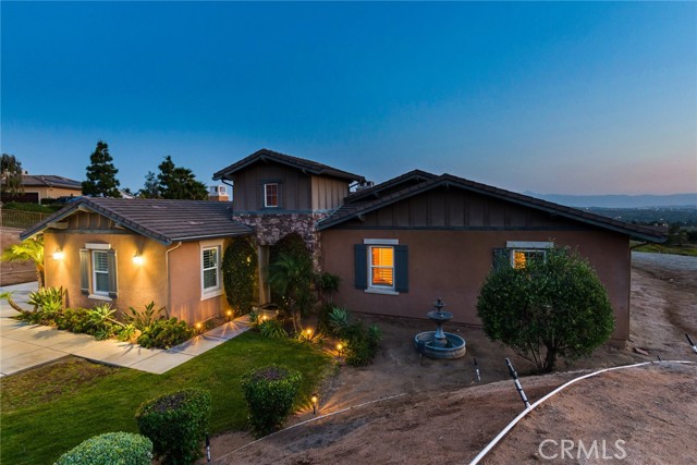 Detail Gallery Image 37 of 40 For 650 Crystal Mountain Cir, Riverside,  CA 92506 - 4 Beds | 3/1 Baths