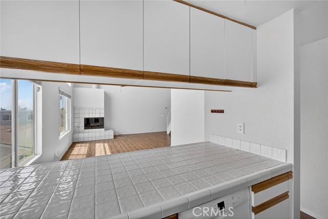 Detail Gallery Image 13 of 59 For 237 Avenida Montalvo #B,  San Clemente,  CA 92672 - 3 Beds | 3 Baths