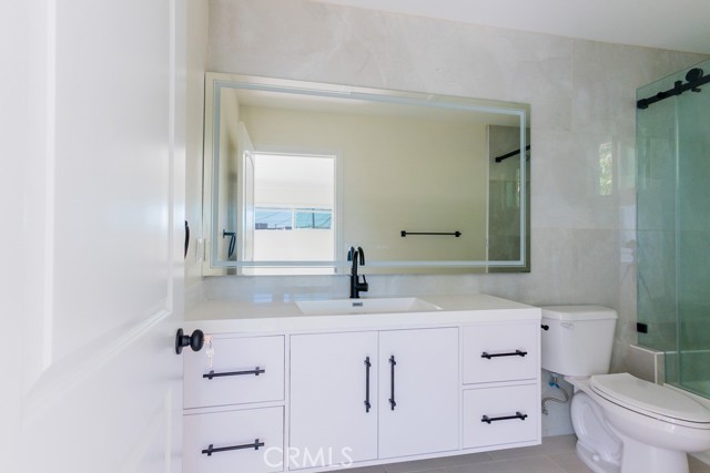 128 S Harper Avenue, Los Angeles CA: https://media.crmls.org/medias/e9576d25-19c8-441c-bacb-090bb1b9b478.jpg