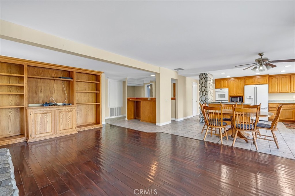 E957720b 9a3b 44ac 8b8d 4f908c25bc1b