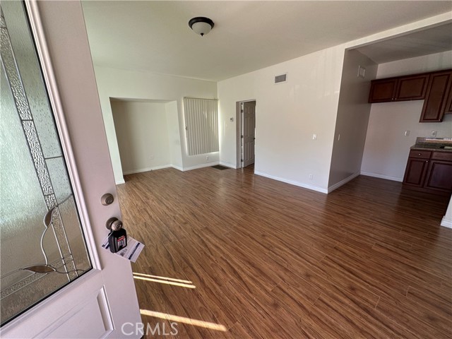 463 N Marengo Avenue, Pasadena CA: https://media.crmls.org/medias/e9578435-b015-45d9-81bc-17669ce49f62.jpg