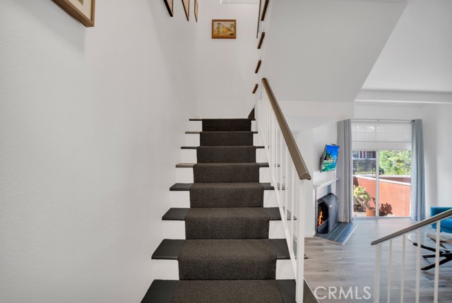 Detail Gallery Image 30 of 34 For 19431 Sherman Way #10,  Reseda,  CA 91335 - 2 Beds | 2/1 Baths