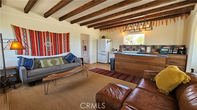 Detail Gallery Image 14 of 39 For 1240 Geronimo Trl, Yucca Valley,  CA 92284 - 1 Beds | 1 Baths