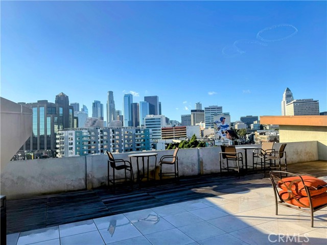 Detail Gallery Image 4 of 15 For 100 S Alameda St #120,  Los Angeles,  CA 90012 - 1 Beds | 1 Baths