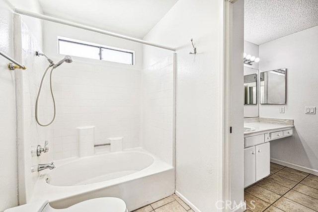 Image 18 of 26 For 34414 Laura Way