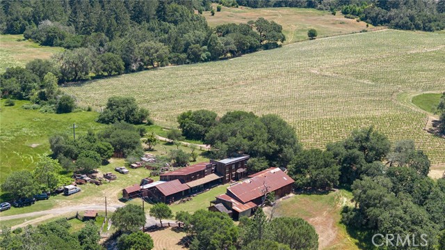 12760 Green Valley Road, Sebastopol CA: https://media.crmls.org/medias/e959e20a-1ba7-47f6-afa8-3cdf01f00cb6.jpg