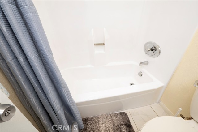Detail Gallery Image 24 of 39 For 1931 E Yale St, Ontario,  CA 91764 - 3 Beds | 2/1 Baths