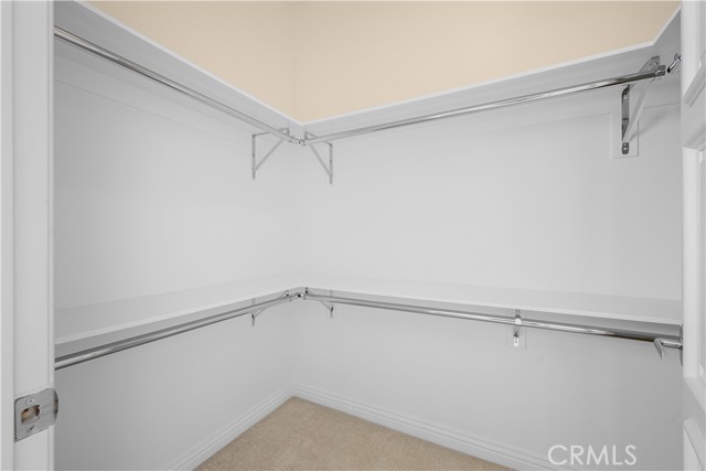611 Caruso Avenue, Glendale CA: https://media.crmls.org/medias/e95a526d-7e01-42ad-a2f4-d5ee1edbe5e0.jpg