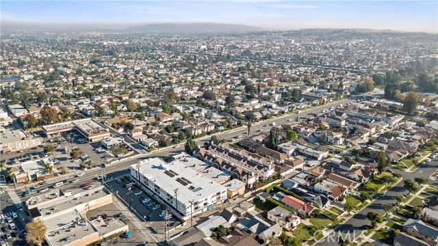 Detail Gallery Image 34 of 36 For 1505 S Atlantic #E,  Alhambra,  CA 91803 - 2 Beds | 2/1 Baths