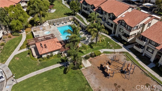 Detail Gallery Image 32 of 39 For 27979 Sarabande Ln #250,  Canyon Country,  CA 91387 - 2 Beds | 2 Baths