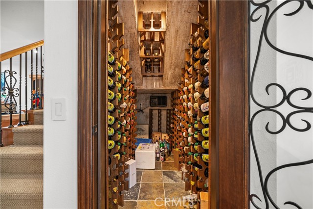8 Delano, Irvine CA: https://media.crmls.org/medias/e95ba267-392a-452e-b2c1-4f67e6a470d4.jpg