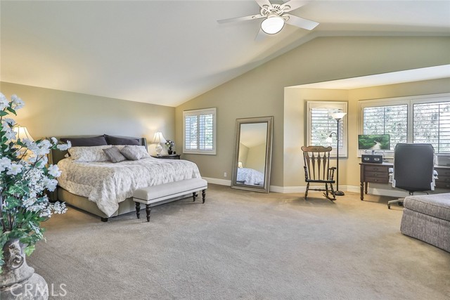 11583 Flowerwood Court, Moorpark CA: https://media.crmls.org/medias/e95ccff0-5618-452a-985a-ae6e08a8ffa9.jpg