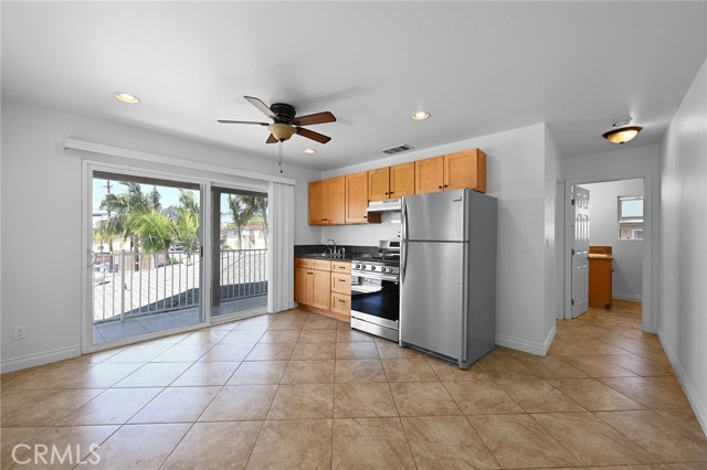 Detail Gallery Image 31 of 53 For 426 Grant St, Oceanside,  CA 92054 - 8 Beds | 6 Baths