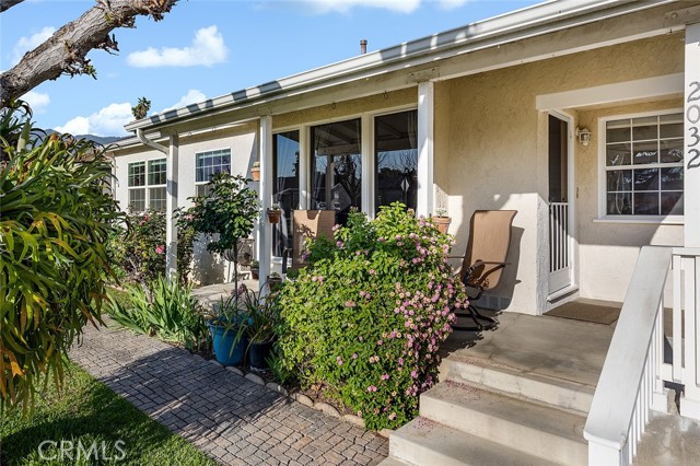 Detail Gallery Image 3 of 27 For 2032 Graydon, Monrovia,  CA 91016 - 3 Beds | 2 Baths