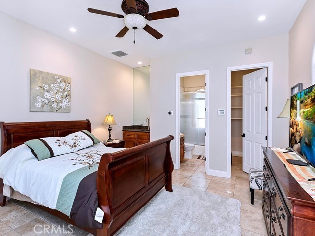 Detail Gallery Image 41 of 67 For 36410 Calle Puerta Bonita, Temecula,  CA 92592 - 5 Beds | 4/2 Baths