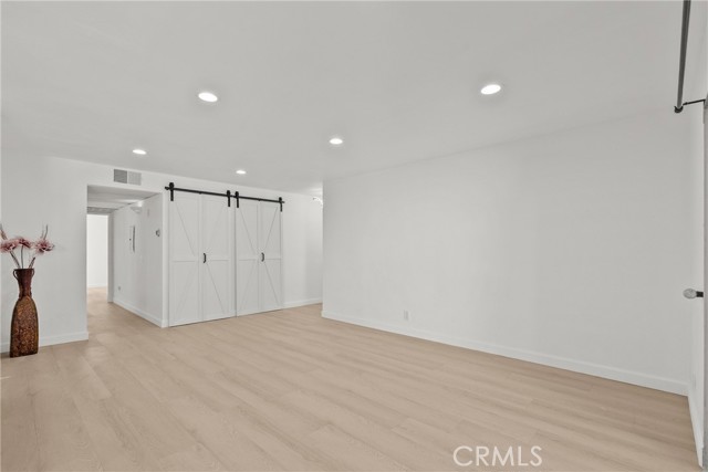 Detail Gallery Image 11 of 43 For 23675 Park Capri #24,  Calabasas,  CA 91302 - 2 Beds | 2 Baths