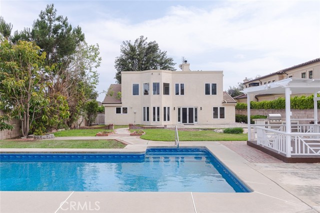 49 W La Sierra Drive, Arcadia CA: https://media.crmls.org/medias/e95e9a3a-0f06-4fa6-bc12-b0dcefd41222.jpg