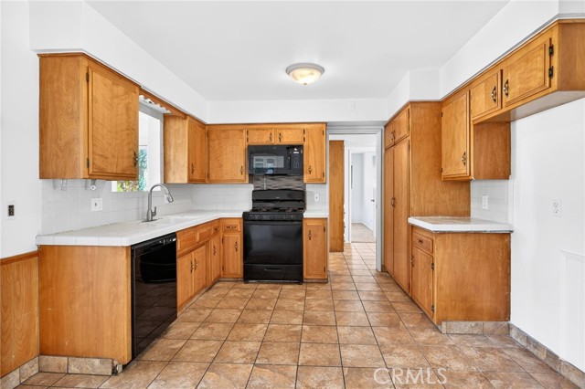 Detail Gallery Image 9 of 30 For 40930 Johnston, Hemet,  CA 92544 - 3 Beds | 2 Baths