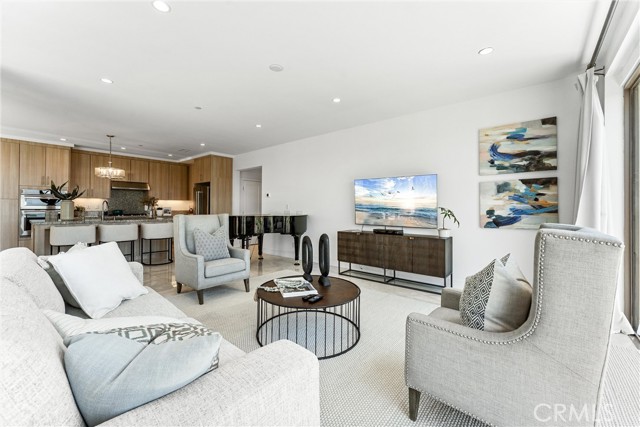 Detail Gallery Image 5 of 60 For 147 Oceano, Irvine,  CA 92602 - 3 Beds | 2/1 Baths