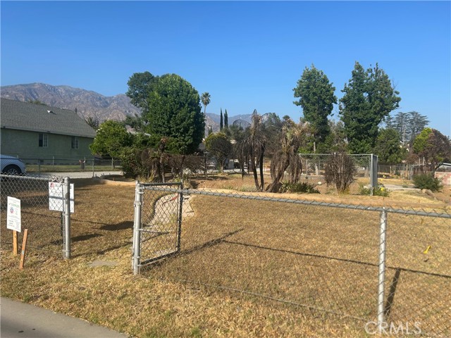 Detail Gallery Image 5 of 11 For 2262 Glenrose Ave, Altadena,  CA 91001 - – Beds | – Baths